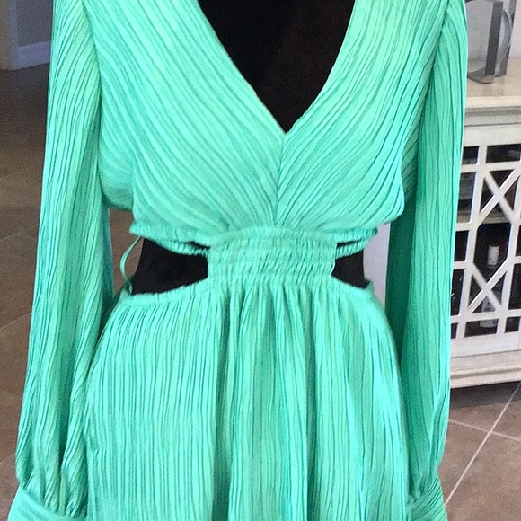 Jonathan Simkhai London cutout dress, color is kiwi, size medium - Picture 3 of 8